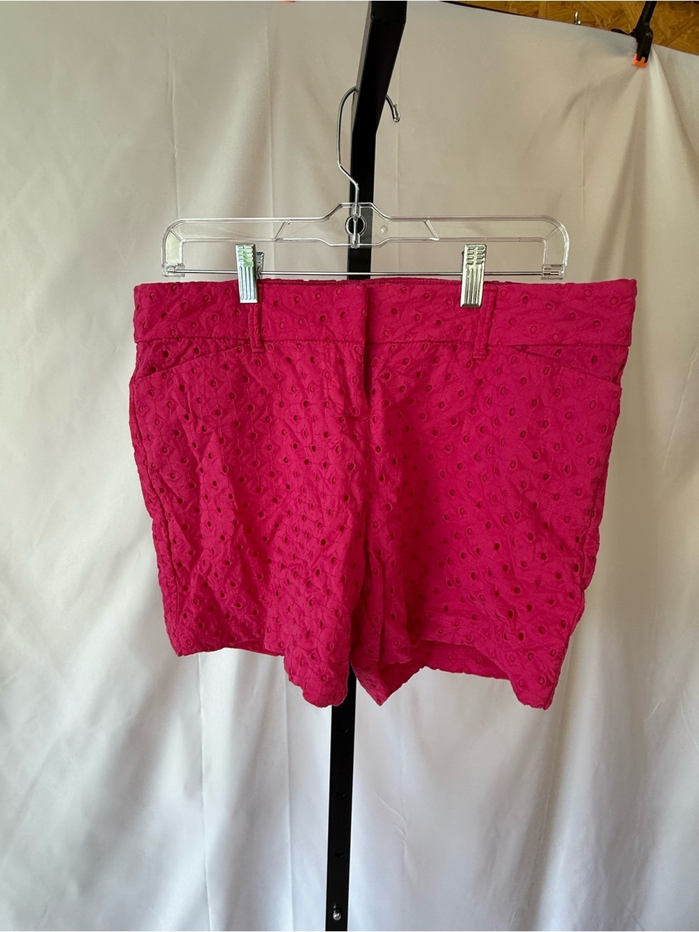 The Limited Women’s 8 Hot Pink Eyelet Shorts 5” inseam